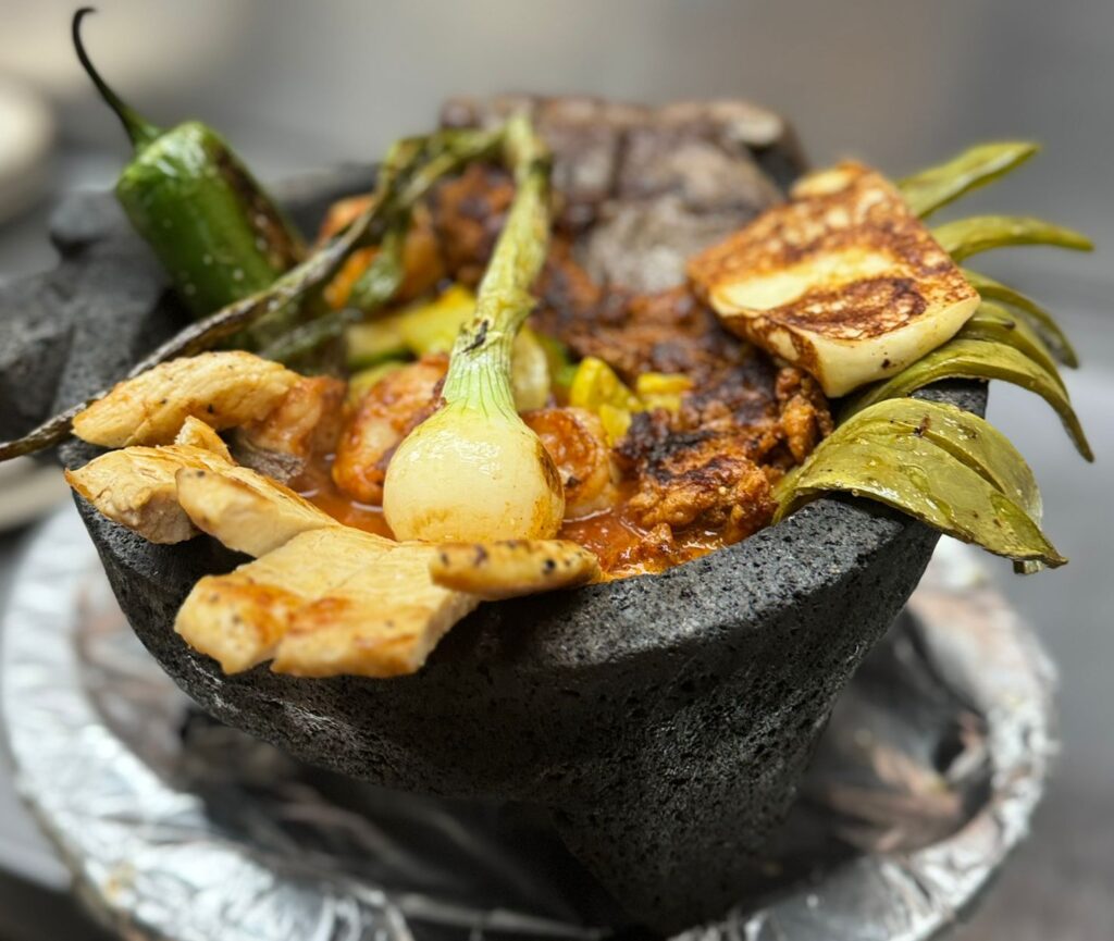 Molcajete | Guacamole Mexican Cuisine